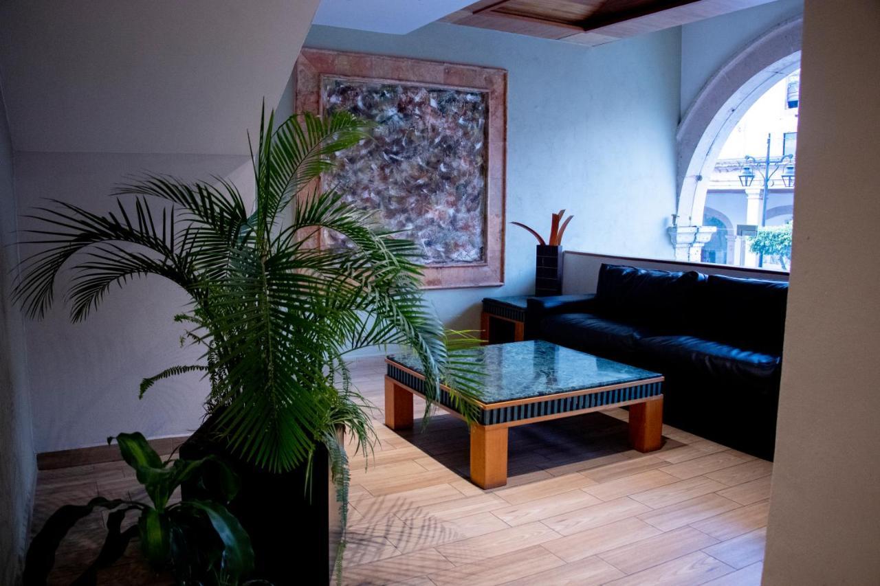 Hotel Qualitel Centro Histórico Morelia Esterno foto